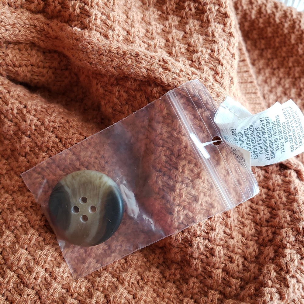 Aerie Cardigan Size Large NEW - Picture 13 of 15